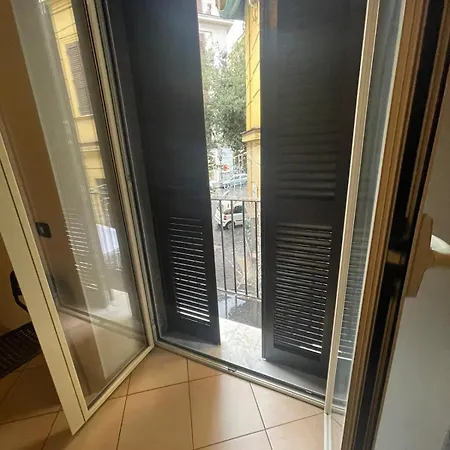 Napoligaribaldi33 شقة